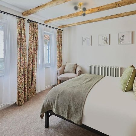 Host & Stay - Cragg Cottage ويتبي المظهر الخارجي الصورة