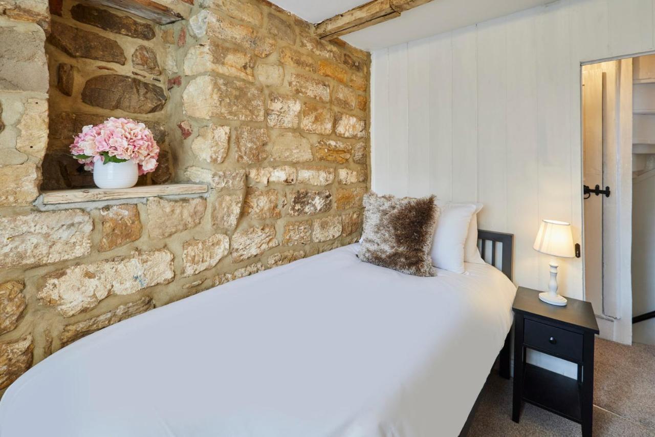 Host & Stay - Cragg Cottage ويتبي المظهر الخارجي الصورة